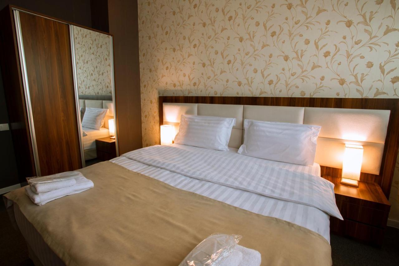 Apart Hotel West Tbilisi ภายนอก รูปภาพ