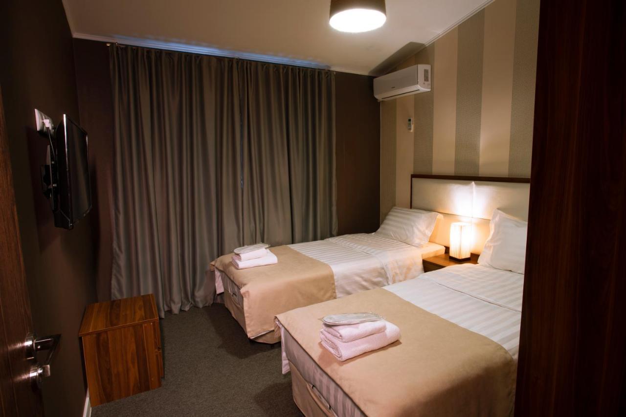 Apart Hotel West Tbilisi ภายนอก รูปภาพ